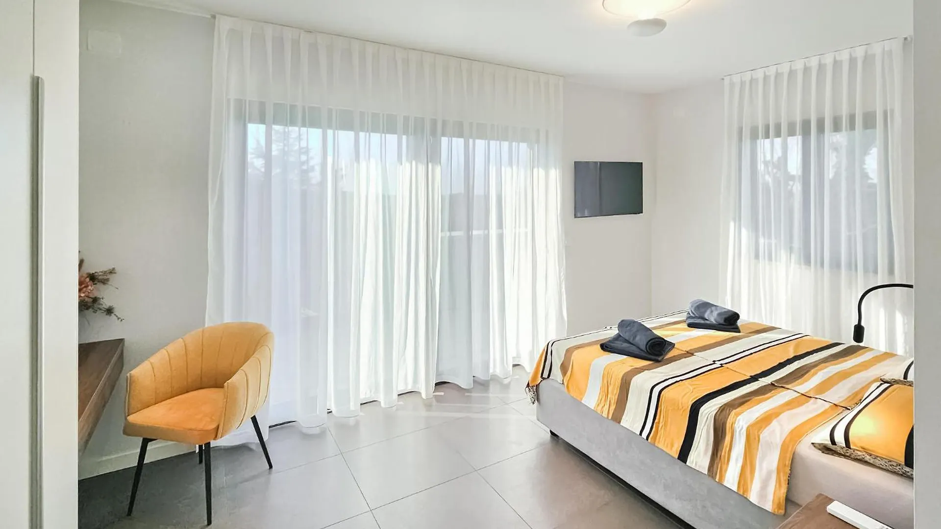 Awesome Home In Basanija With Kitchen 0*,  Croatia