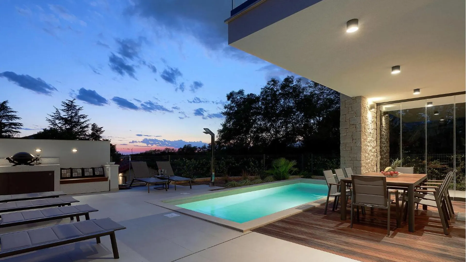 Awesome Home In Basanija With Kitchen 0*,  Croatia