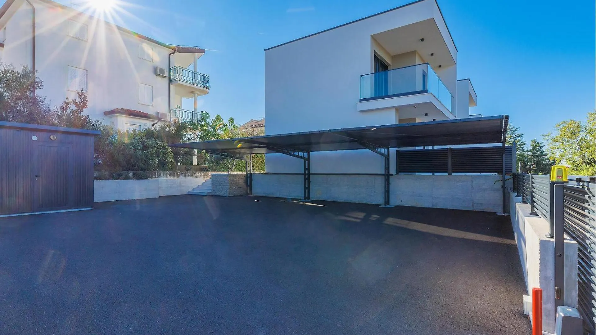 Awesome Home In Basanija With Kitchen 度假居