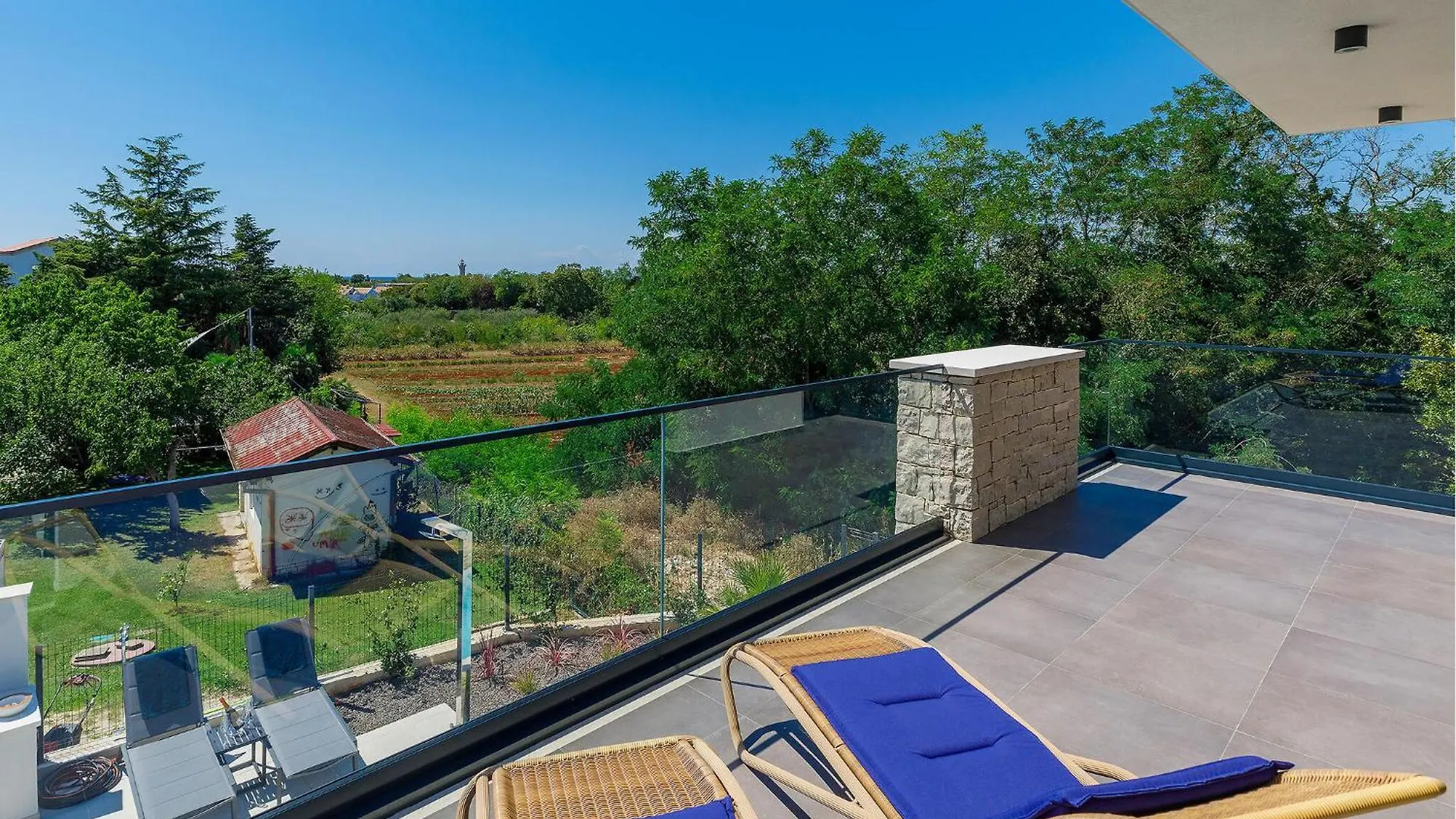Awesome Home In Basanija With Kitchen 克罗地亚